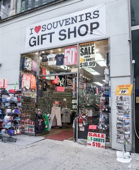 best souvenirs shops in nyc